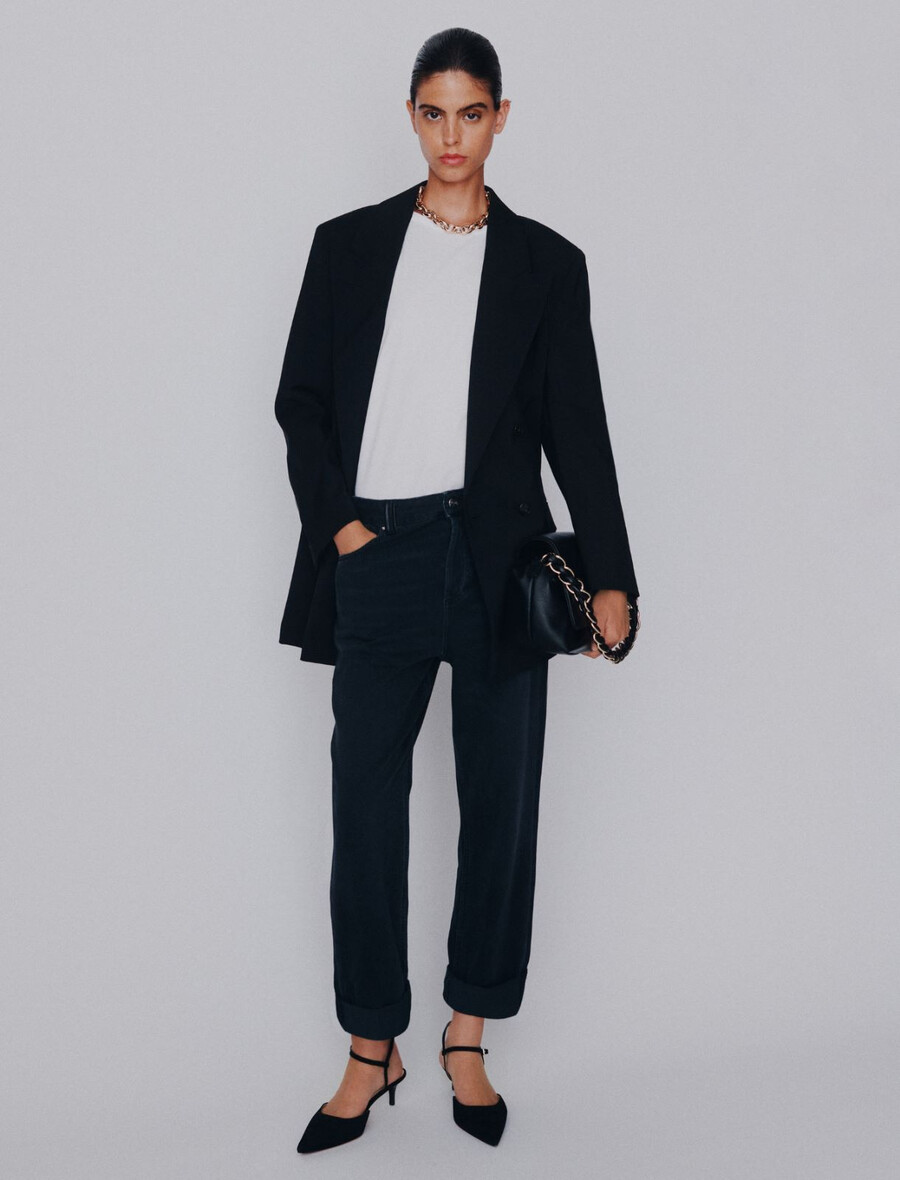 tomboy-jeans aus denim – schwarz