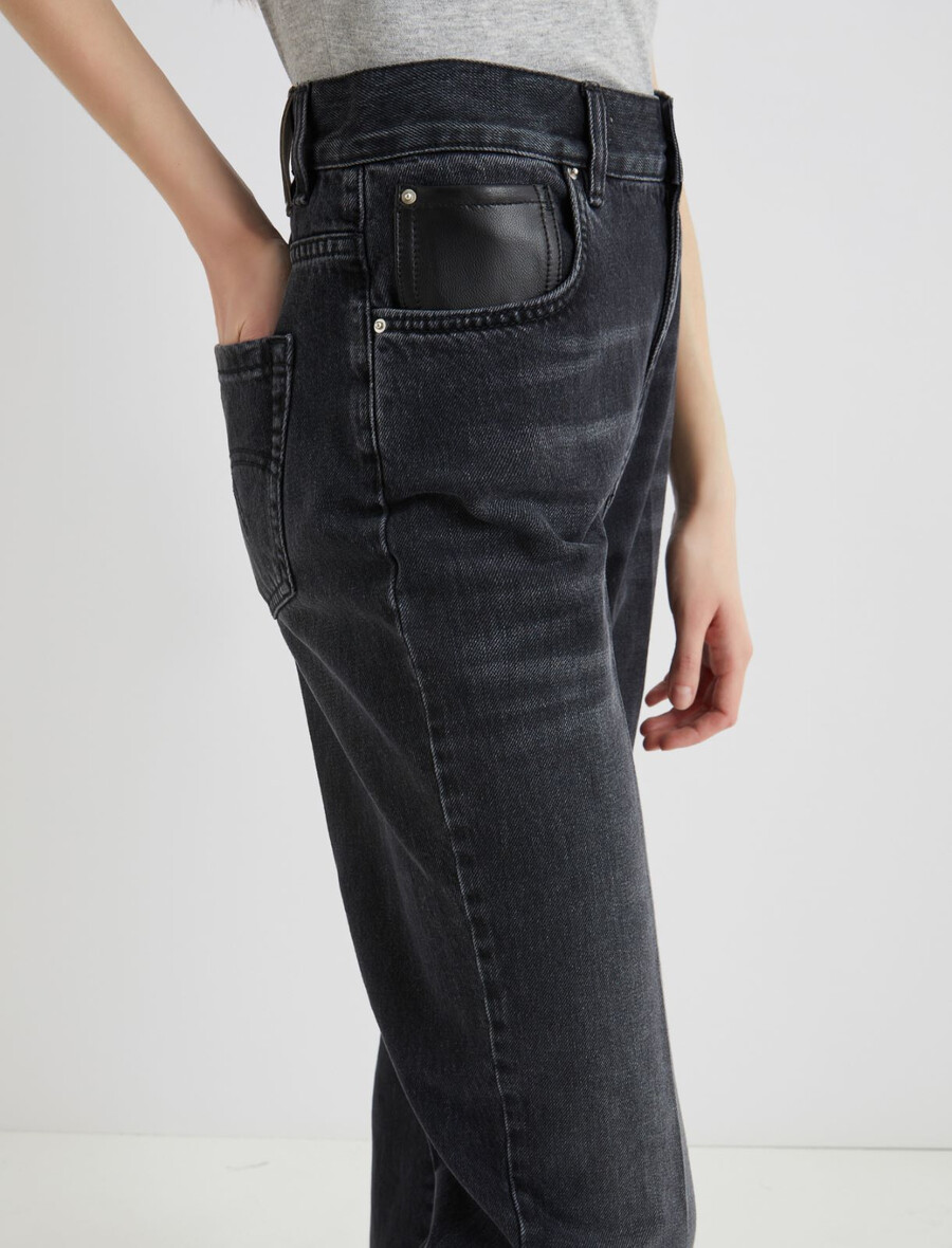 abgesteppte jeans mit weitem bein – schwarz