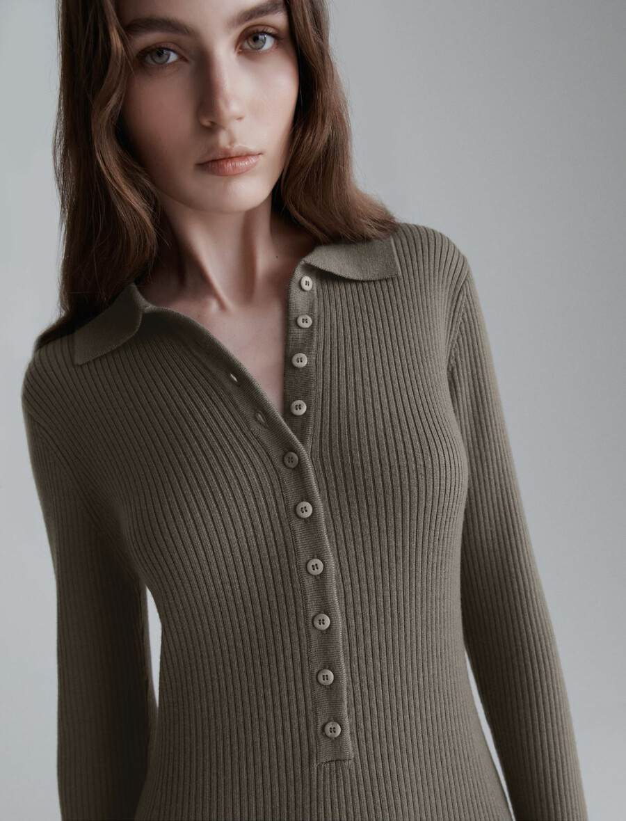 polokleid aus reiner wolle – oliv