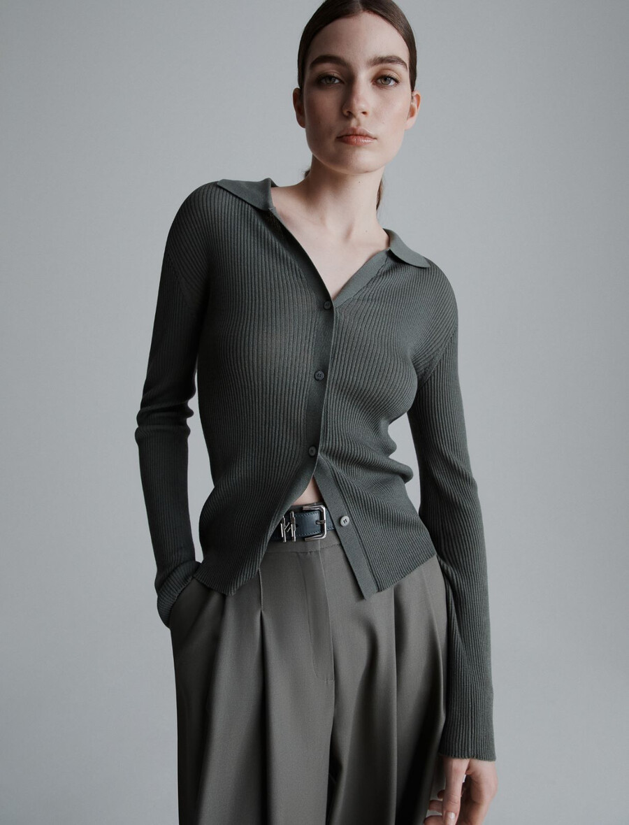 ultraleichte strickjacke aus wolle – olive