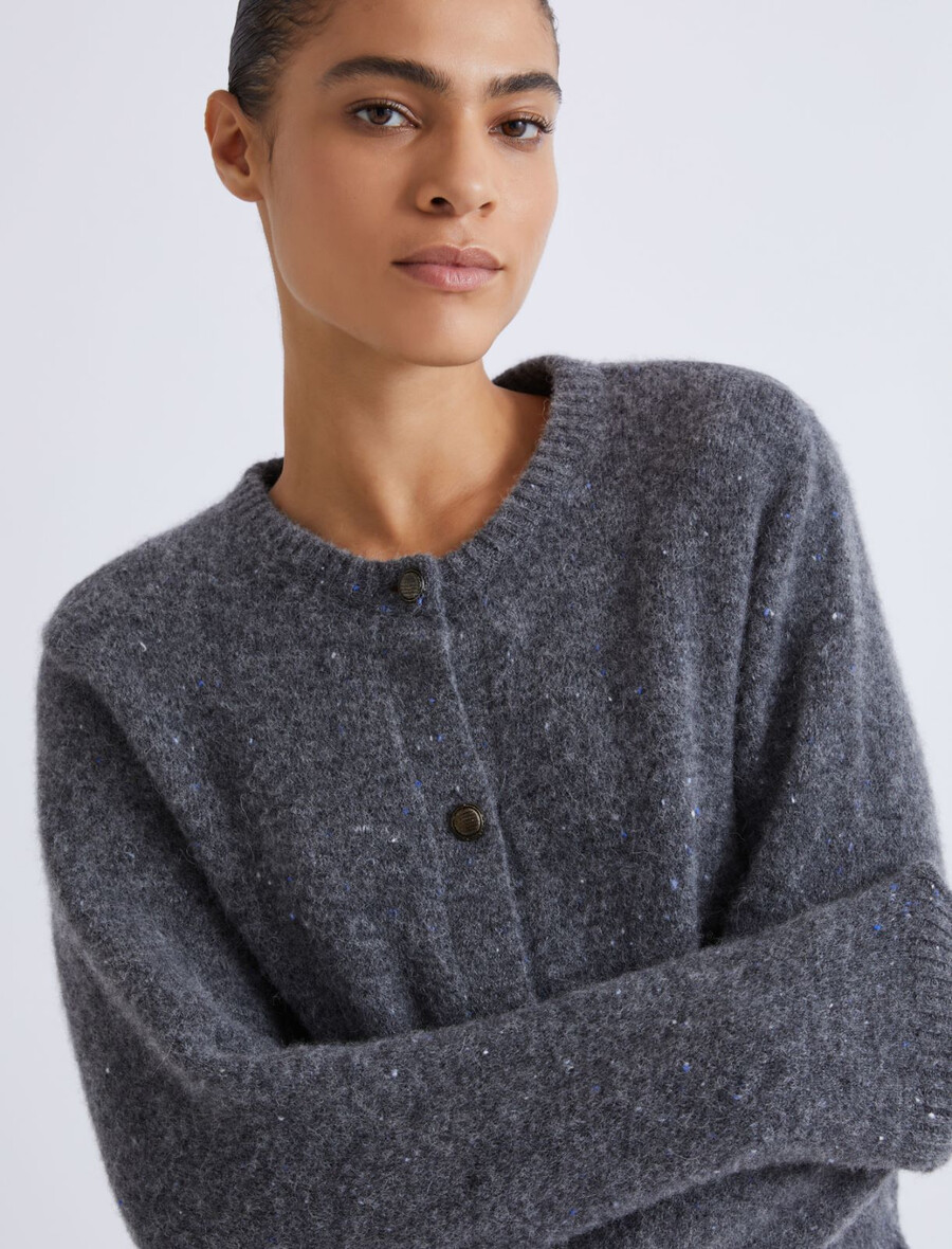 strickjacke mit taschen - grau