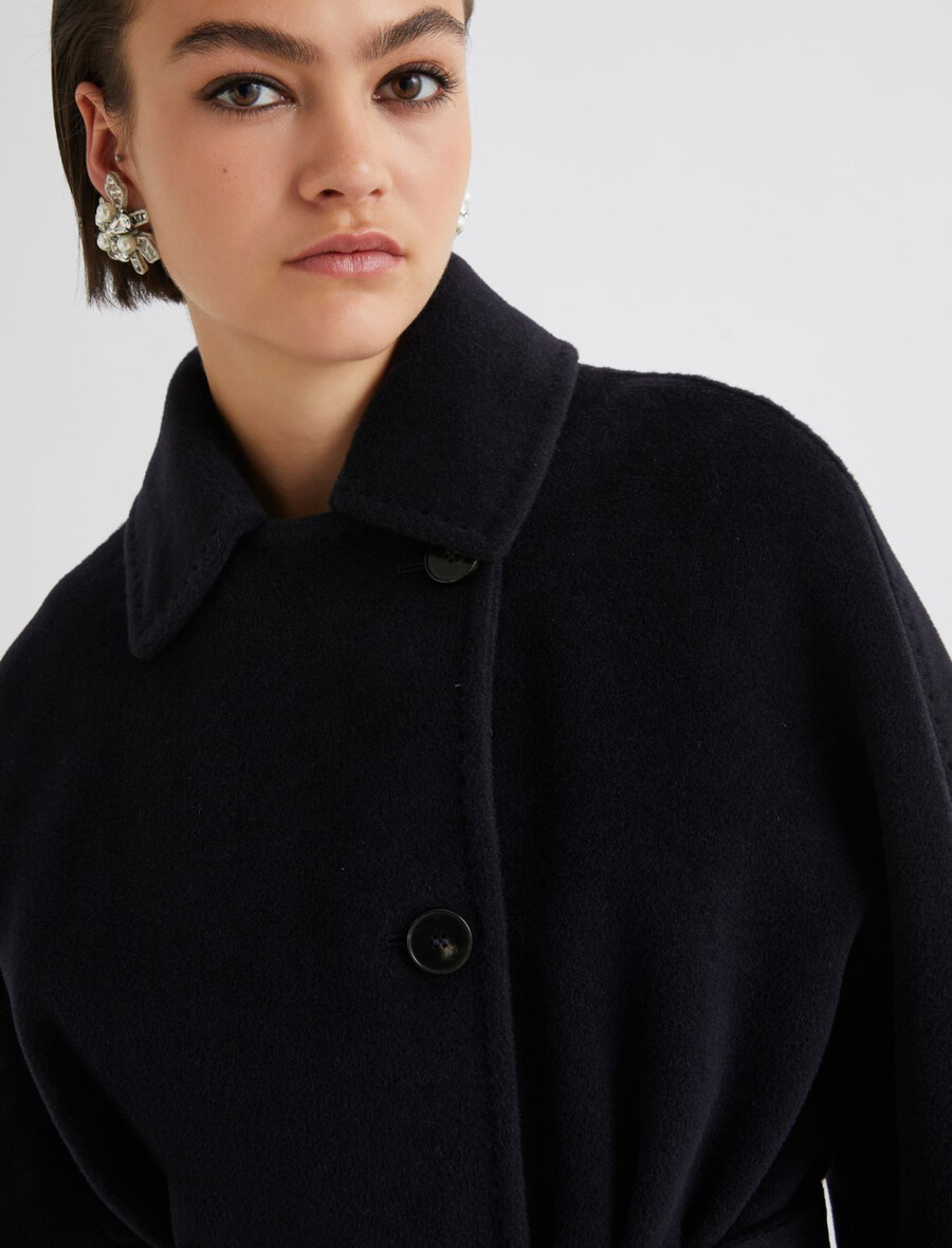 schwere jacke aus reiner wolle mit gürtel – marineblau