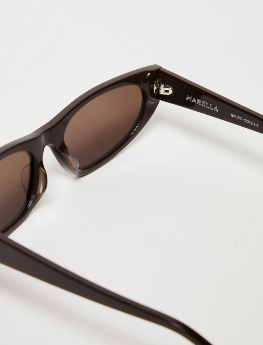 längliche sonnenbrille – dunkelbraun
