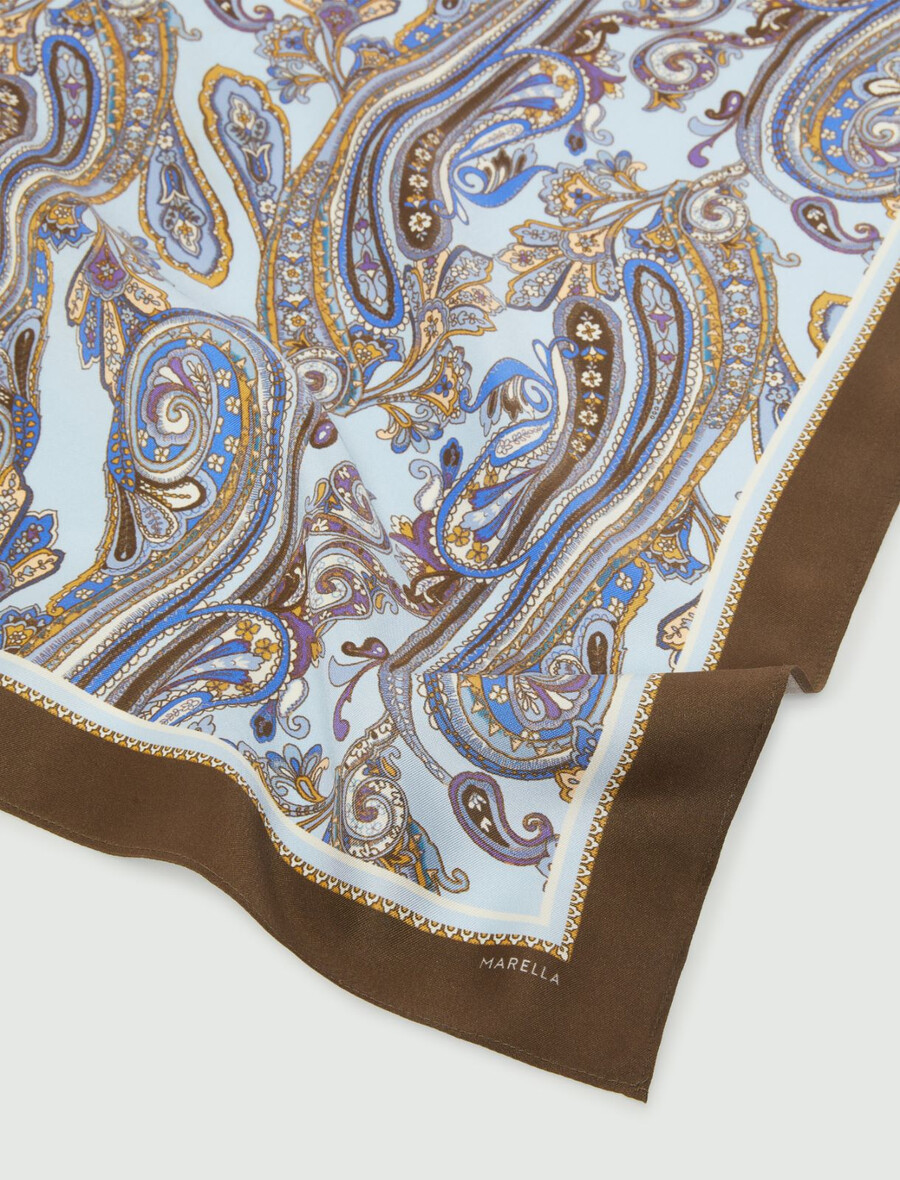 seidenschal mit paisleymuster – hellblau