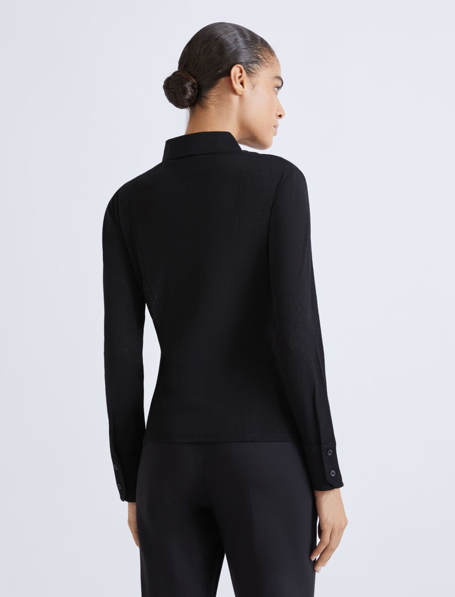 schmal geschnittenes jersey-shirt – schwarz