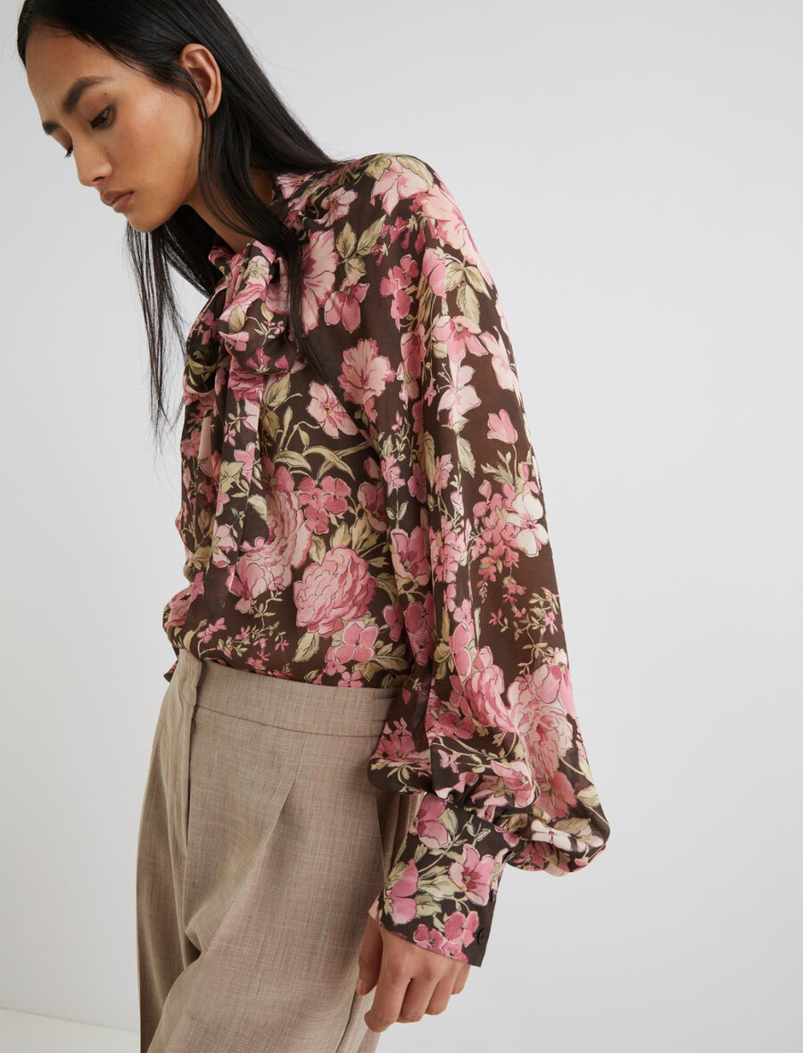 georgette-bluse mit halstuchdetail – schokolade
