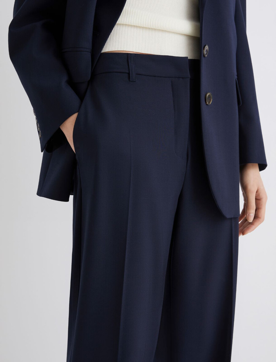 schmal geschnittene hose - marineblau