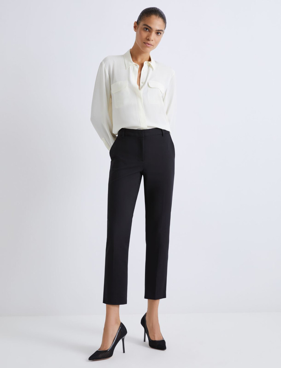 chino-hose aus stretch-baumwolle – schwarz